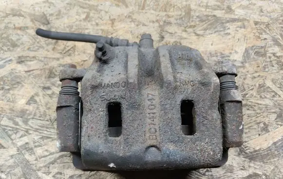 Hyundai Santa Fe Front brake caliper BC141047
