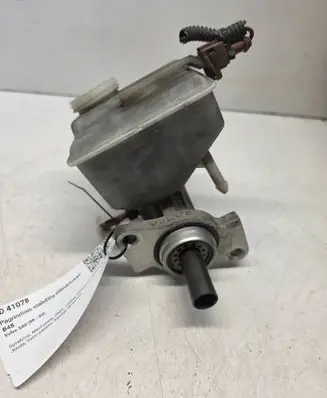 Volvo S80 Master brake cylinder 8646007