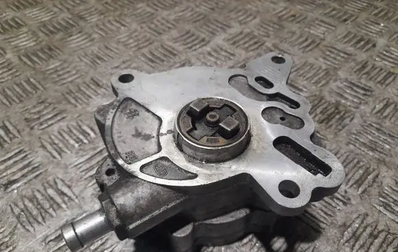 Volkswagen Golf V Fuel injection high pressure pump 03G145209 19070521