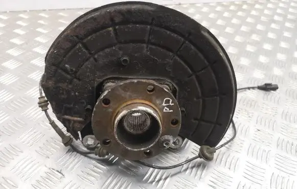 Alfa Romeo Giulietta Front wheel hub