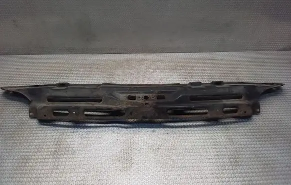 Top upper radiator support slam panel