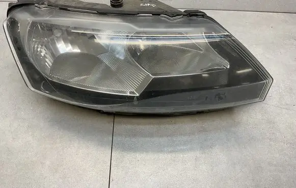 Skoda Rapid (NH) Headlight/headlamp 5JC941016