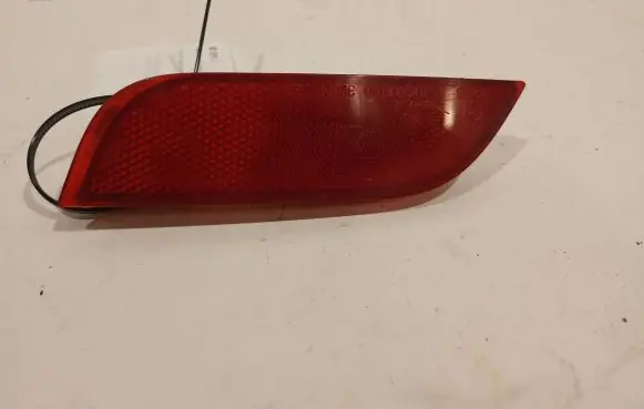 Subaru Impreza III Rear tail light reflector 32302L