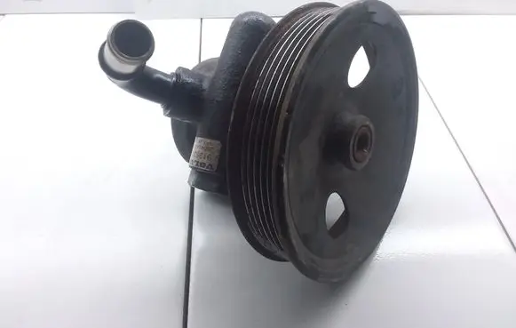 Volvo S40, V40 Power steering pump 9125202 26041458