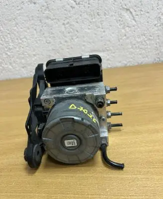Volkswagen Golf VII ABS Pump 5Q0614517CQ D7026