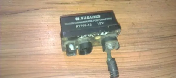 Renault Megane I Glow plug pre-heat relay 7700867558c