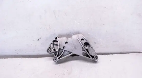 Skoda Superb B6 (3T) Engine mounting bracket 06J199207P