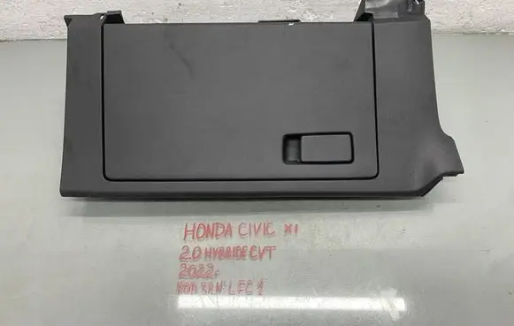 Honda Civic XI Glove box