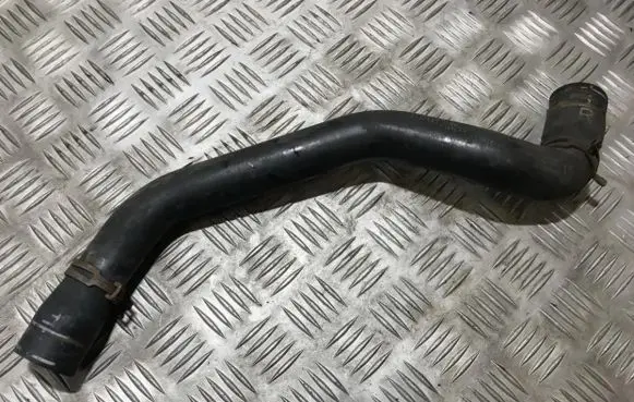 Ford Mondeo Mk III Engine coolant pipe/hose
