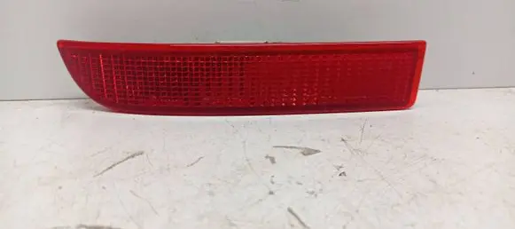 Toyota Avensis Verso Rear tail light reflector G671