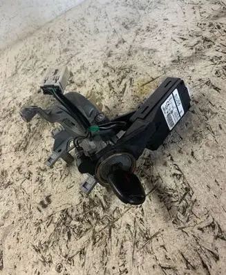 Mitsubishi Outlander Ignition lock mn141356