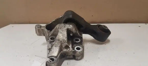 Peugeot 207 Engine mount bracket 9645161180