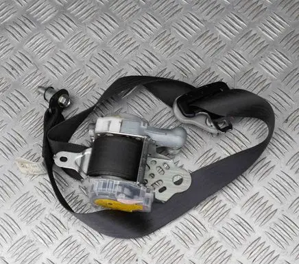 Subaru Forester SH Front seatbelt G087917 H9D02358