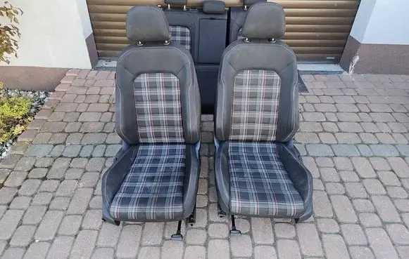 Volkswagen Golf VII Front driver seat 5O5P5L5E5X55154