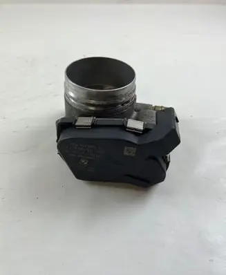 BMW 1 F20 F21 Throttle valve 7597871 2455009319 A2C83004100