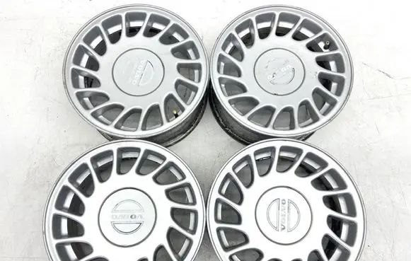 Volvo 940 R18 alloy rim 3516961