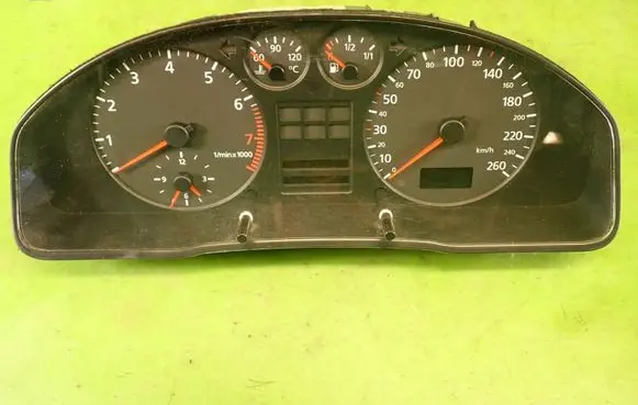 Audi A4 S4 B5 8D Speedometer (instrument cluster) 8D0919861C
