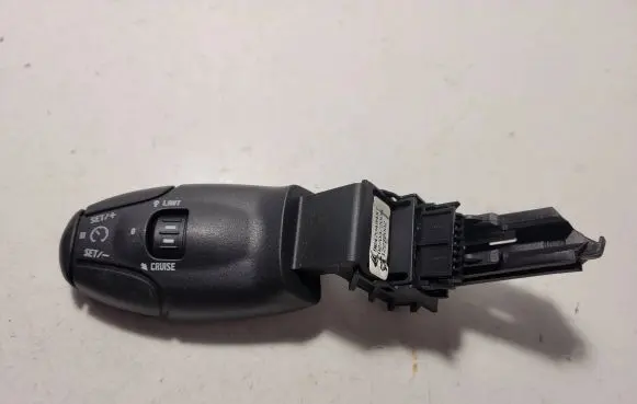 Citroen C5 Cruise control stalk 96470494XT 12272002