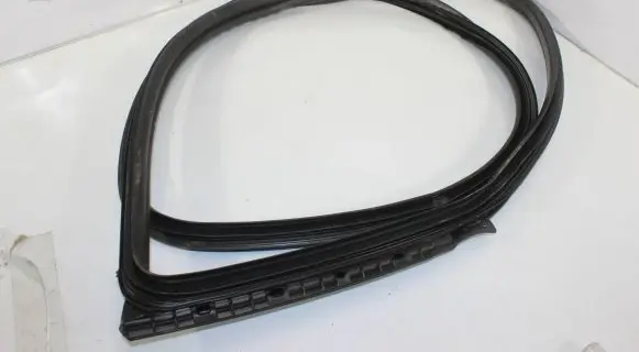 BMW 2 F22 F23 Front door rubber seal 7267911 5178