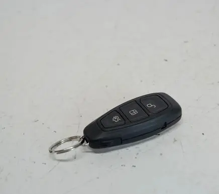 Ford Kuga II Ignition key/card 
