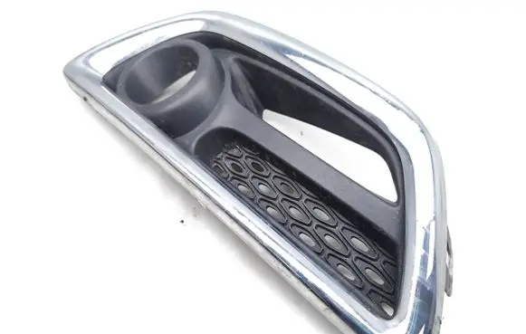 Renault Captur Front fog light trim/grill 620752406R
