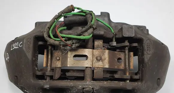 Land Rover Range Rover L322 Front brake caliper