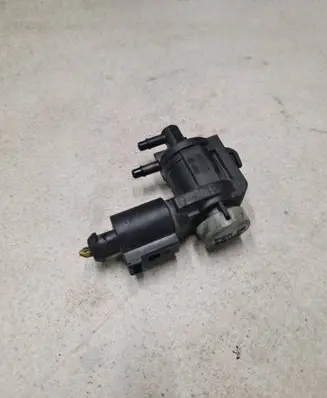 Volkswagen Golf VI Turbo solenoid valve 1K0906283A