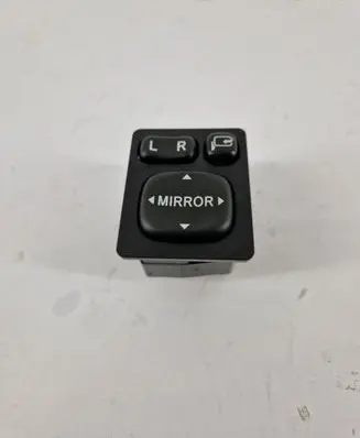 Toyota RAV 4 (XA40) Wing mirror switch 769747C