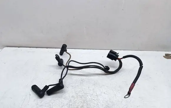 BMW 5 F10 F11 Glow plug wires 7811938