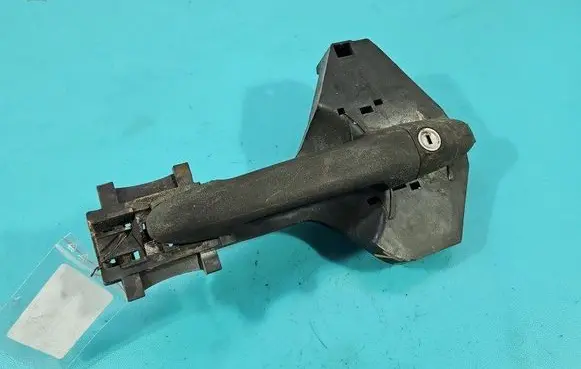 Rear door exterior handle