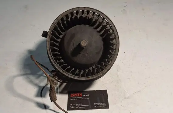 Volkswagen Golf III Heater fan/blower 1H1819021