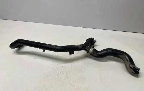 BMW 5 E39 Engine coolant pipe/hose 2246689