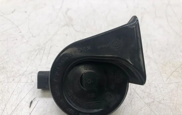 Volkswagen Polo V 6R Horn signal 6R0951221B