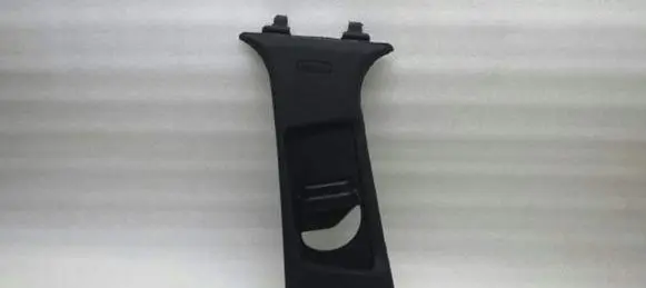 Mercedes-Benz C W204 (B) pillar trim (top) A2046902326