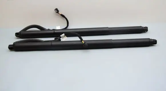 Volkswagen Tiguan Set of springs and shock absorbers (Front and rear) 5NA827851A