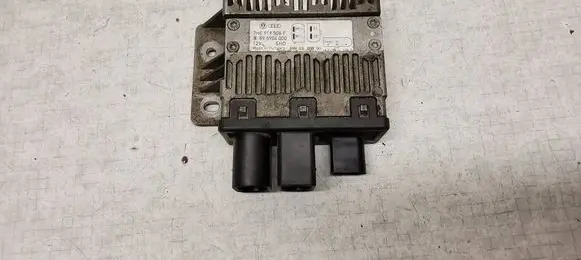 Volkswagen Transporter - Caravelle T5 Coolant fan relay 7H0919506F 895904000