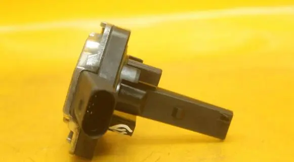 Volkswagen Touran I Oil level sensor 6PR00807903 1J0907660C