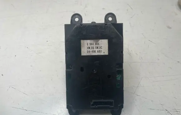 BMW 5 E60 E61 Head unit multimedia control 6944884