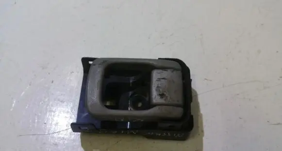 Nissan Micra Front door interior handle