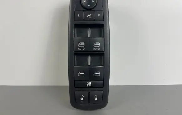 Jeep Grand Cherokee Electric window control switch 68319803AA