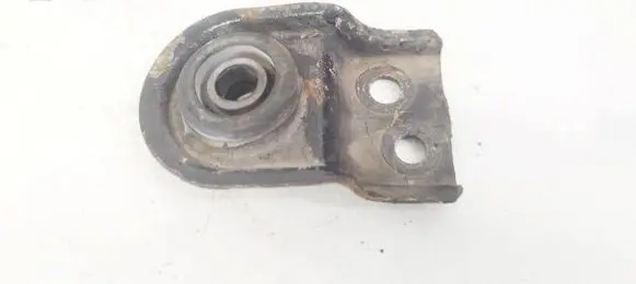Volvo S40, V40 Radiator mount bracket 