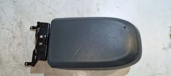 Ford C-MAX II Armrest