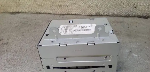 Opel Insignia A Radio/CD/DVD/GPS head unit 13317120