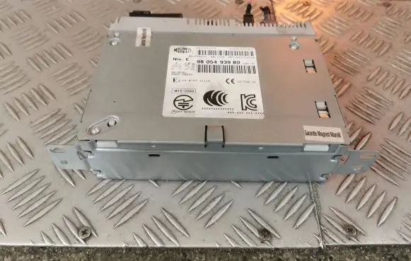 Peugeot 208 Other control units/modules 9805493980