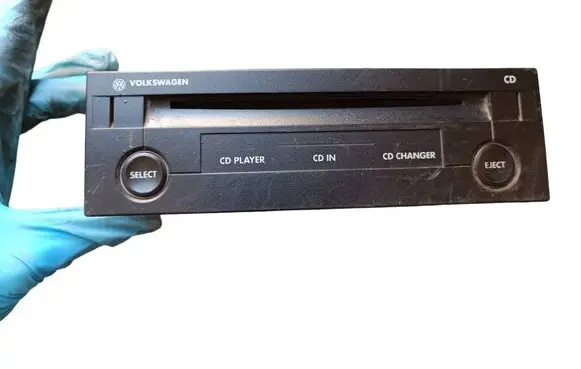 Volkswagen Sharan CD/DVD changer 