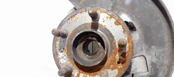 Opel Insignia A Front wheel hub