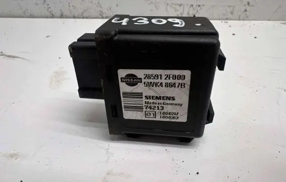 Nissan X-Trail T31 Immobilizer control unit/module 285912F000 5WK48647B 24213