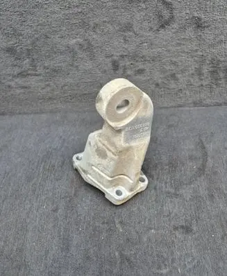 Audi 80 90 S2 B4 Gearbox mounting bracket 8A0399113B