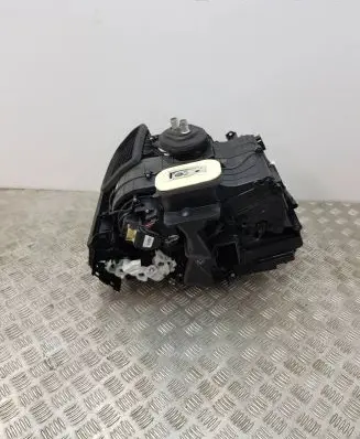 Renault Clio V Interior heater climate box assembly 272701442R 000040116 DT44335041600R