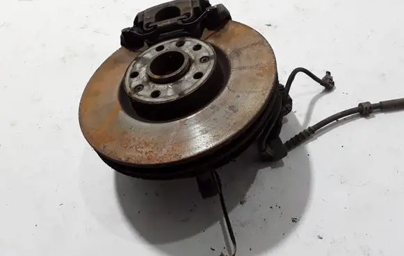 Citroen DS7 Crossback Front wheel hub 1647857480